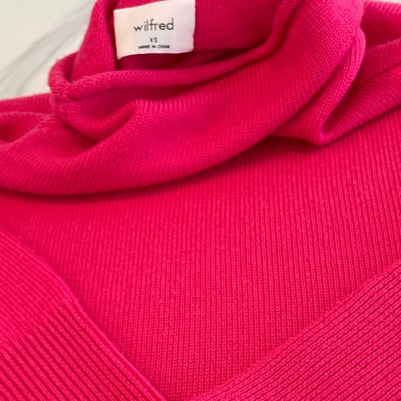 Aritzia Wilfred Cyprie Sweater XS - Pink Magenta - Picture 2 of 7